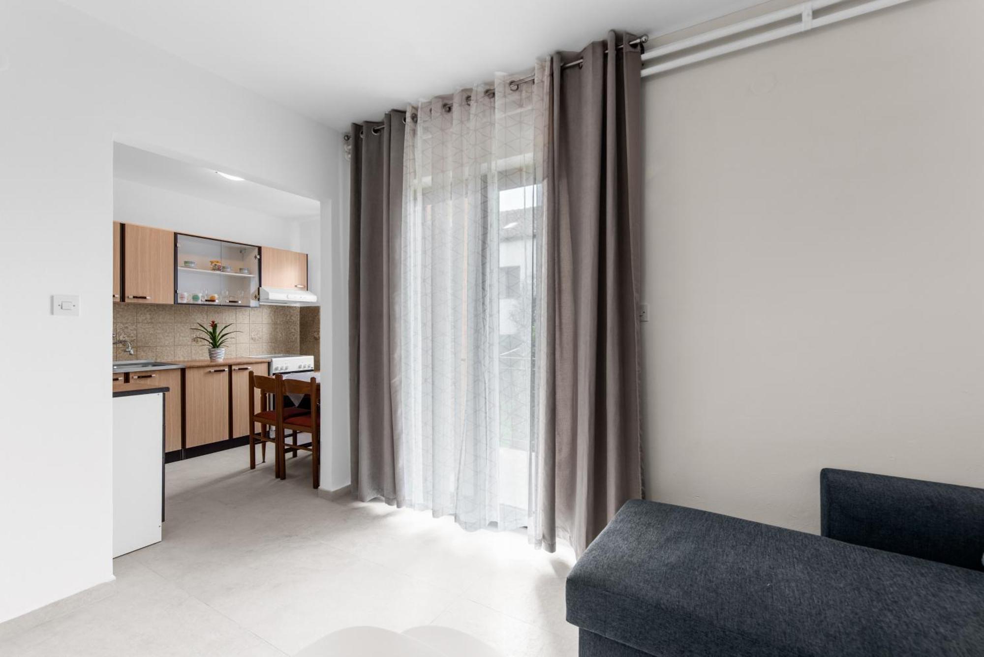 Apartments Feniks Пореч Екстериор снимка