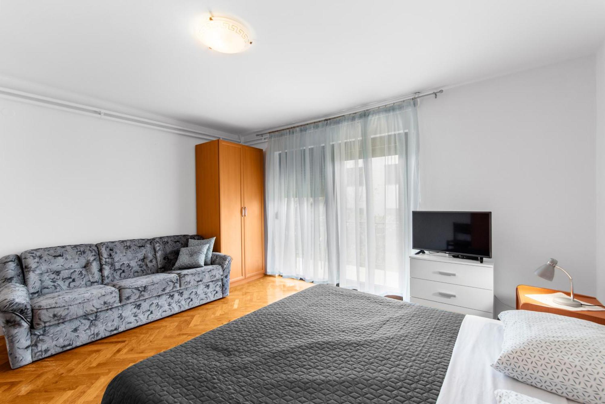 Apartments Feniks Пореч Екстериор снимка